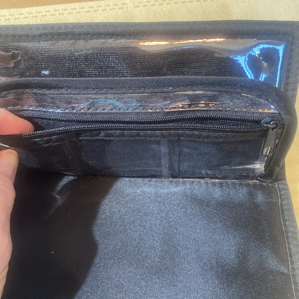 NWOT-Travel Jewelry Case-Polyester w/Rhinestones front, closes w/snap - Picture 10 of 15